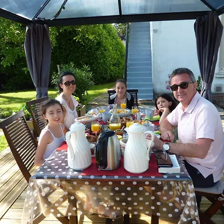 D'hotes Du Anjou فندق مبيت وإفطار 3*