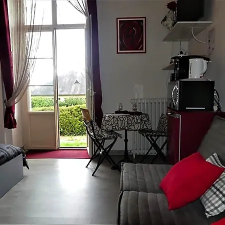 Bed & Breakfast D'hotes Du Anjou