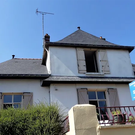 D'hotes Du Anjou Bed & Breakfast