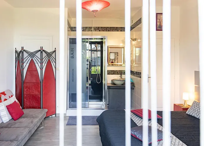 לינה וארוחת בוקר D'hotes Du Anjou