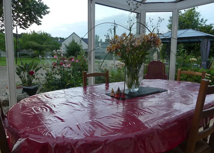 לינה וארוחת בוקר D'hotes Du Anjou Thorigné-dʼAnjou